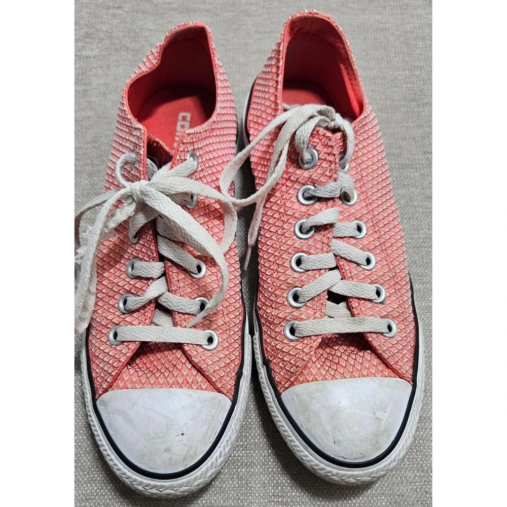 Converse Chuck Taylor All Star Low Top Coral Pink Textured Woven 555855F Women 8 - Picture 2 of 7